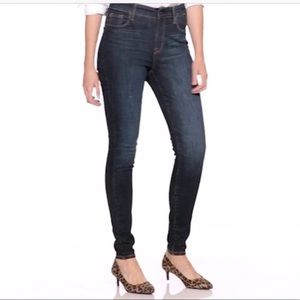 High-Rise Rockstar Built-In Sculpt Skinny Jeans